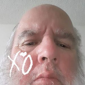 Meet your Posher, Dennis